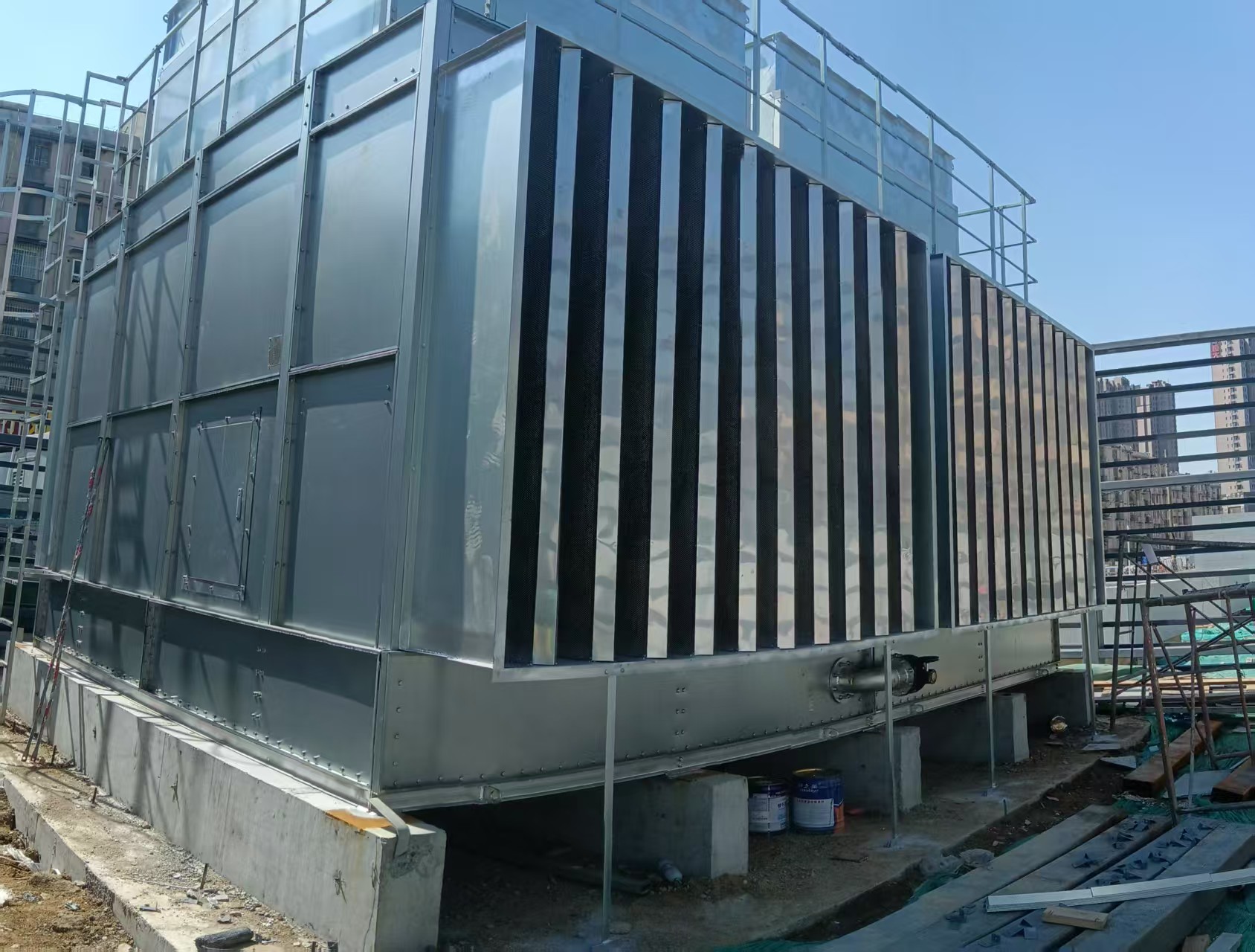 南京地鐵6號(hào)線（冷卻塔帶導(dǎo)向消聲器）